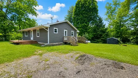Exterior - 6278 Brooklyn, Jackson, MI 49201 photo 4 of 6