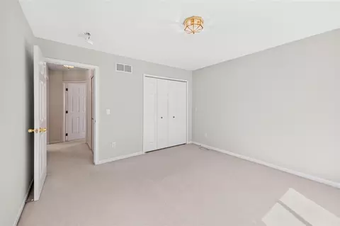 Bedroom - 13601 Chestnut, Taylor, MI 48180 photo 6 of 9