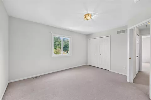 Bedroom - 13601 Chestnut, Taylor, MI 48180 photo 7 of 9