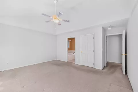 Bedroom - 13601 Chestnut, Taylor, MI 48180 photo 3 of 9