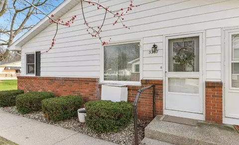 3367 Division, Grandville, MI 49418