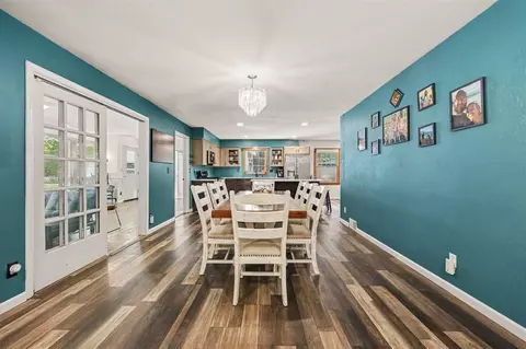 Dining - 215 Wickenham, Spring Arbor, MI 49283 photo 1 of 2
