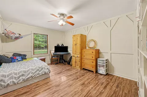 Bedroom - 215 Wickenham, Spring Arbor, MI 49283 photo 2 of 5