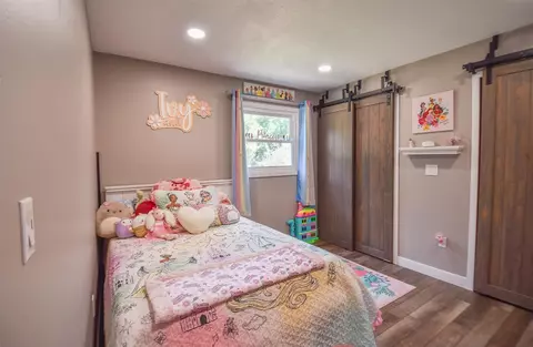Bedroom - 536 Schaeffer, Coldwater, MI 49036 photo 7 of 10