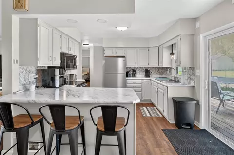 Kitchen - 4940 Wanda, Jackson, MI 49201 photo 3 of 4
