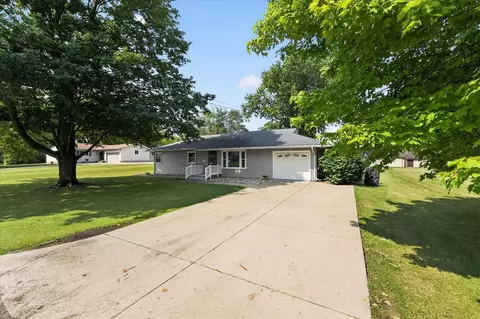 Exterior - 4940 Wanda, Jackson, MI 49201 photo 6 of 12