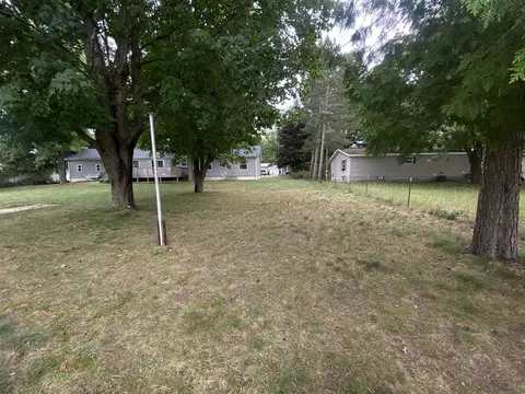 Exterior - 1551 E Pine Hl, White Cloud, MI 49349 photo 7 of 9