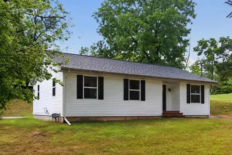 3427 Wood, Kalamazoo, MI 49008