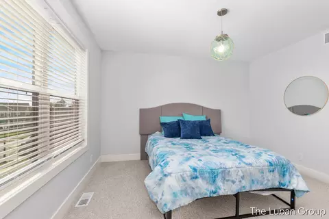 Bedroom - 3338 Eagle Peak, Jenison, MI 49428 photo 4 of 6