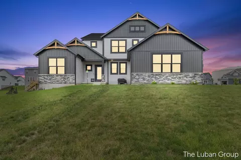 Exterior - 3338 Eagle Peak, Jenison, MI 49428 photo 2 of 7