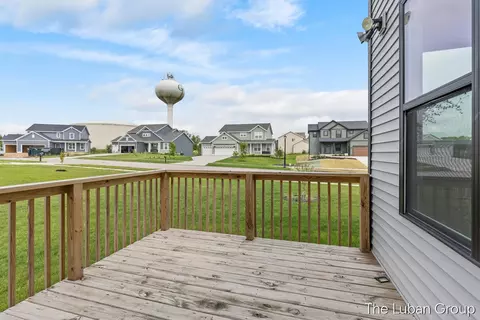Exterior - 3338 Eagle Peak, Jenison, MI 49428 photo 6 of 7