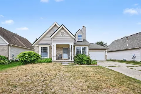 8433 Barrington, Ypsilanti, MI 48198
