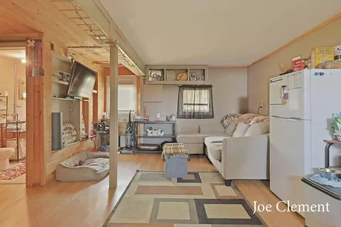 Living - 5708 E 52nd, Newaygo, MI 49337 photo 2 of 2