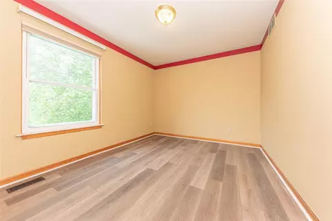 Bedroom - 6884 Ralaric, Dexter, MI 48130 photo 2 of 8
