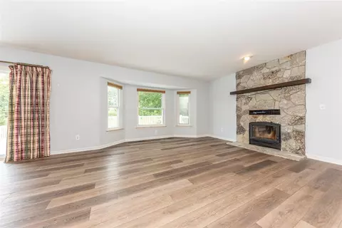Living - 6884 Ralaric, Dexter, MI 48130 photo 4 of 10