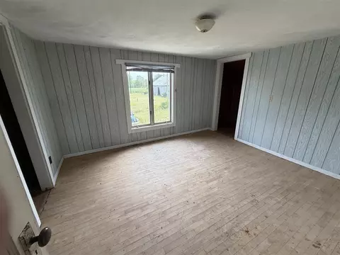 Bedroom - 3109 E Sugar Grv, Custer, MI 49405 photo 3 of 4