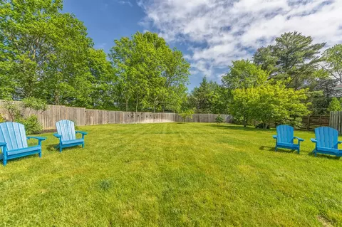 Exterior - 212 W Randolph, Douglas, MI 49406 photo 6 of 7