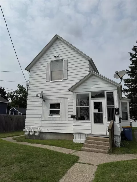 859 Butterworth, Grand Rapids, MI 49504