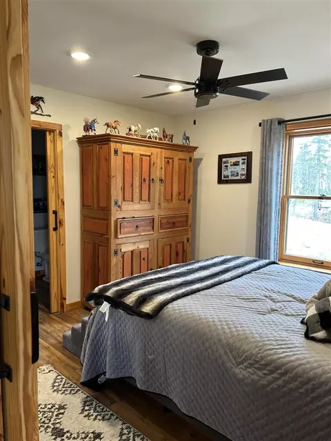 Bedroom - 21640 E Rdg, Update, MI 49839 photo 1 of 5