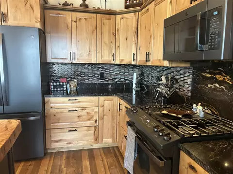 Kitchen - 21640 E Rdg, Update, MI 49839 photo 2 of 5