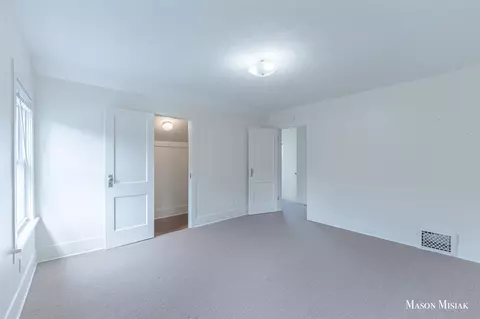 Bedroom - 636 Hackett, Ionia, MI 48846 photo 6 of 9