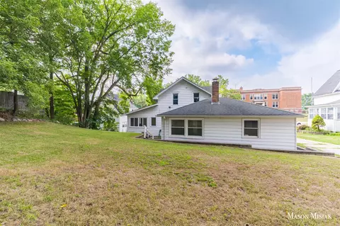 Exterior - 636 Hackett, Ionia, MI 48846 photo 3 of 4