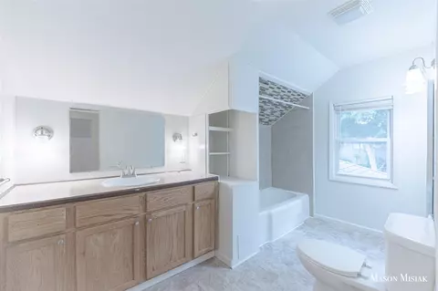 Bath - 636 Hackett, Ionia, MI 48846 photo 3 of 4