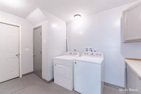 Other - 636 Hackett, Ionia, MI 48846 photo 2 of 9