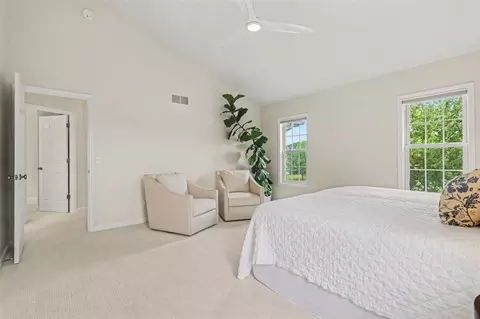 Bedroom - 6103 Wheatlands, Scotts, MI 49088 photo 2 of 9