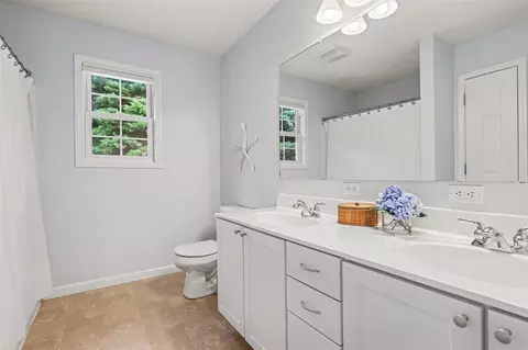Bath - 6103 Wheatlands, Scotts, MI 49088 photo 2 of 4