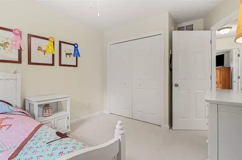 Bedroom - 6103 Wheatlands, Scotts, MI 49088 photo 8 of 9