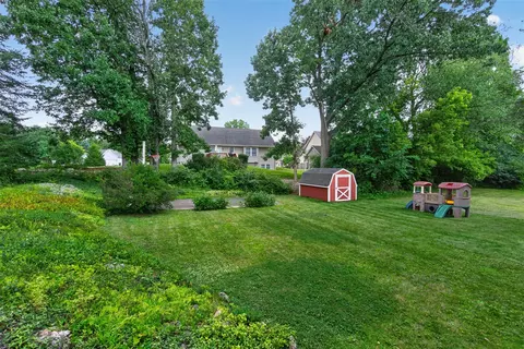 Exterior - 415 Richard, Spring Arbor, MI 49283 photo 9 of 14