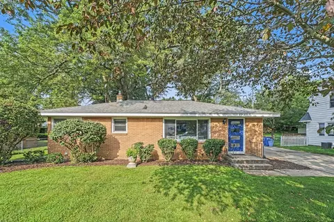 527 Fairfield, Grand Rapids, MI 49504