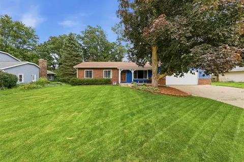 4464 Trail, Grand Rapids, MI 49525