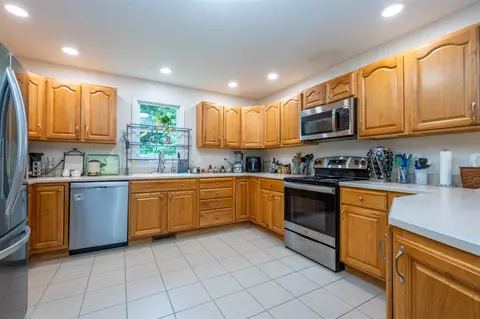 Kitchen - 5324 Becht, Coloma, MI 49038 photo 1 of 1