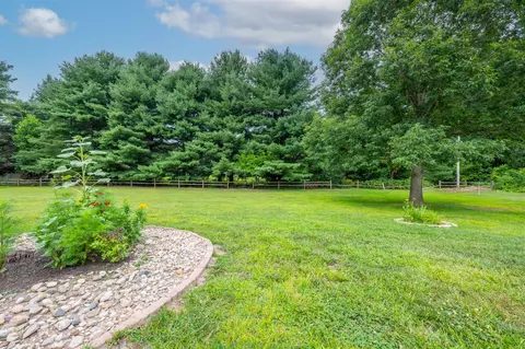 Exterior - 5324 Becht, Coloma, MI 49038 photo 5 of 7