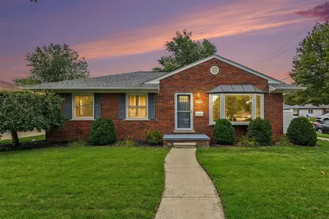 2995 Anna, Trenton, MI 48183