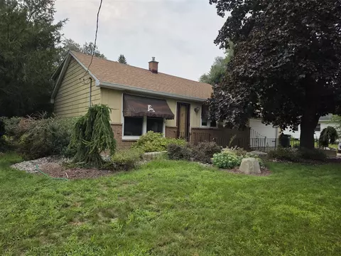 11674 8th, Grand Rapids, MI 49534