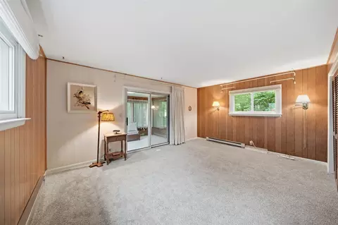 Living - 10935 Warner, Concord, MI 49237 photo 4 of 4