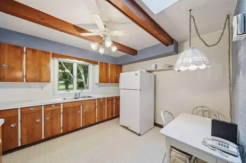 Kitchen - 10935 Warner, Concord, MI 49237 photo 2 of 2