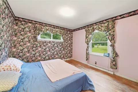 Bedroom - 10935 Warner, Concord, MI 49237 photo 4 of 5