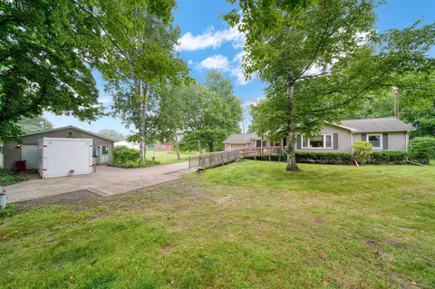 Exterior - 10935 Warner, Concord, MI 49237 photo 1 of 10