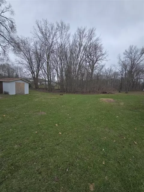 Exterior - 804 E State, Colon, MI 49040 photo 11 of 11