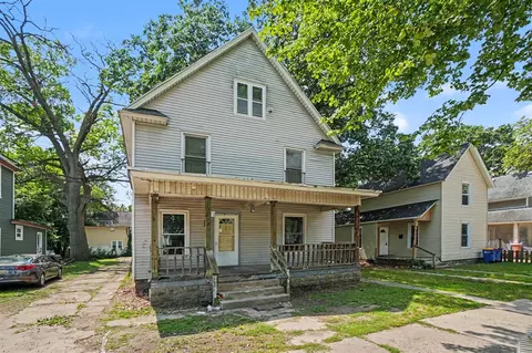 106 Stewart, Grand Rapids, MI 49507