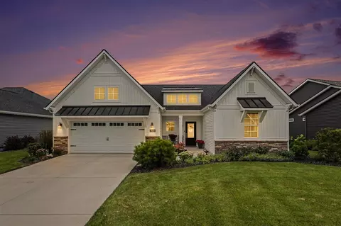 2939 Isle Water, Belmont, MI 49306