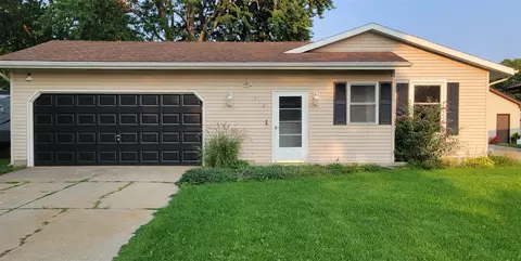 512 Faircrest, Grand Rapids, MI 49534