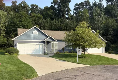 4207 Sand Vly #9, Rockford, MI 49341