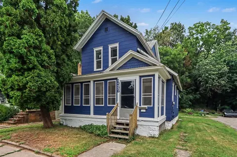 1236 Jefferson, Kalamazoo, MI 49006