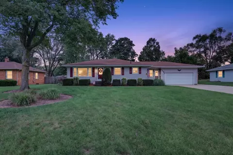 1055 Elmwood, Jenison, MI 49428