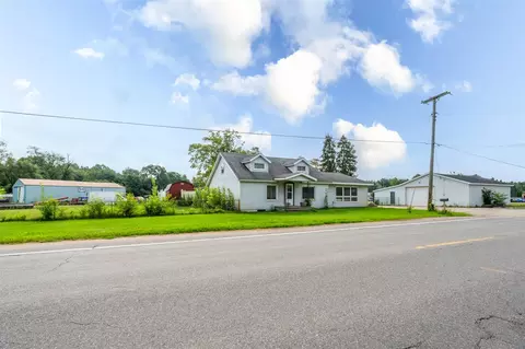 4617 Paw Paw Lk, Coloma, MI 49038